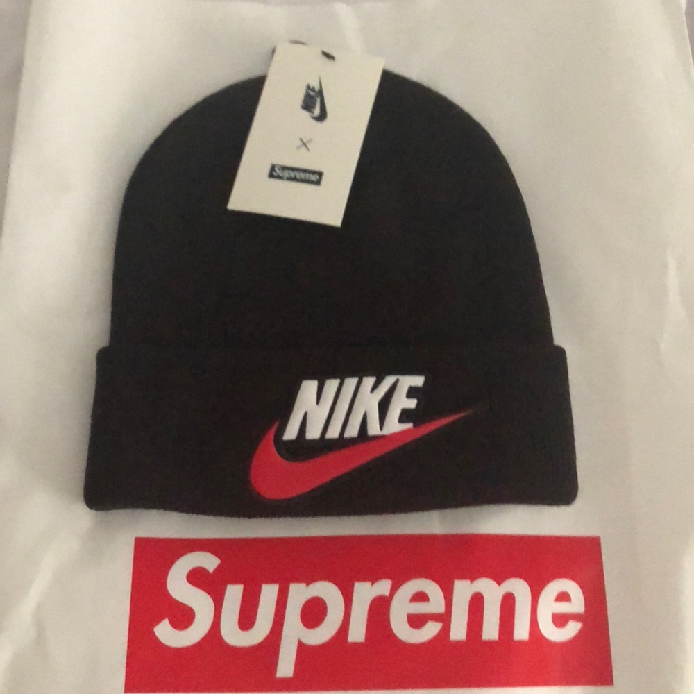 Supreme x Nike beanie